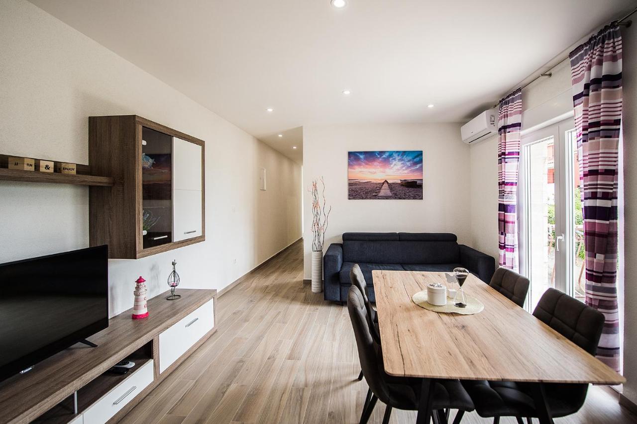Apartmani Brdar Podstrana Exterior photo